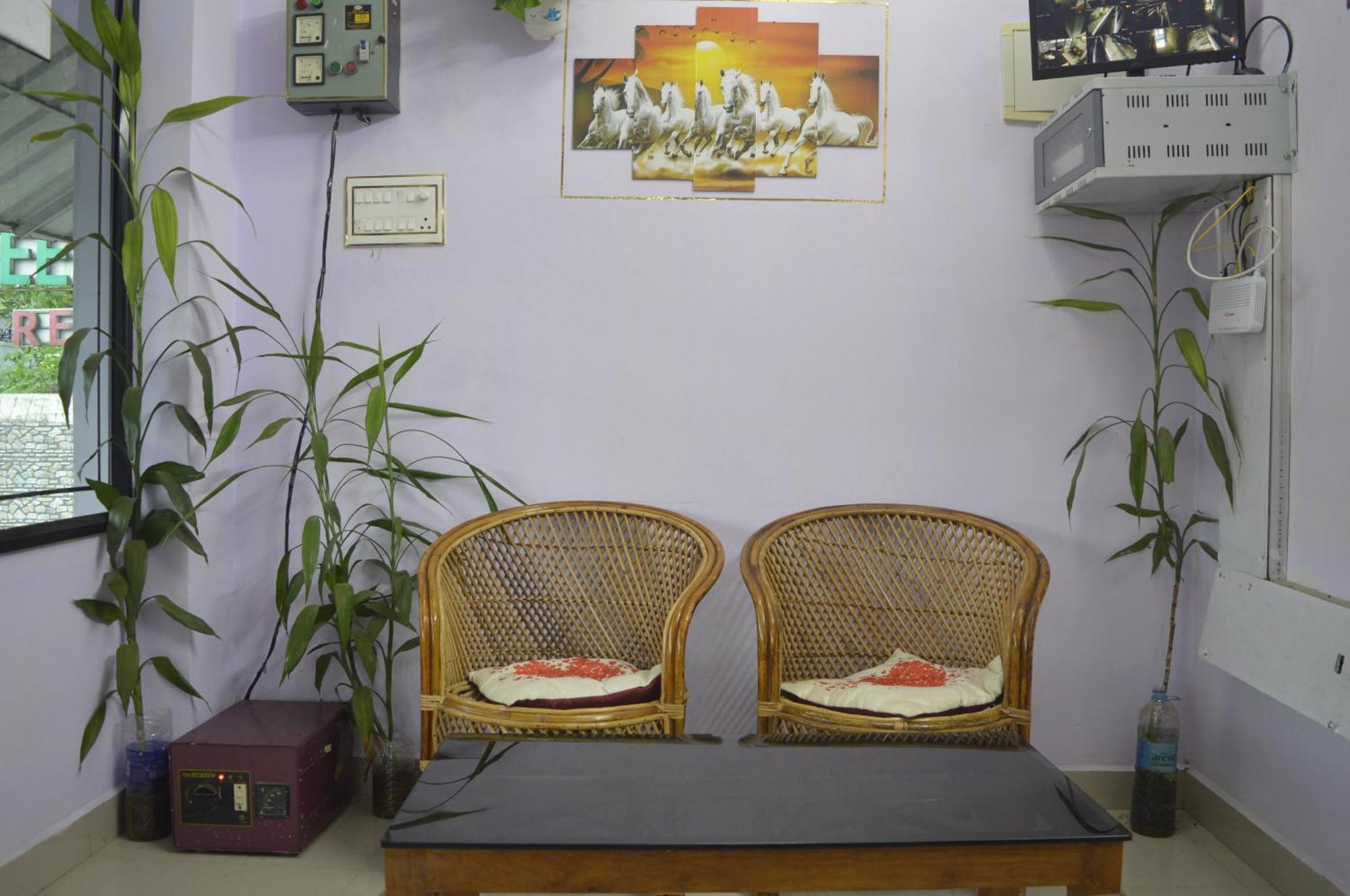 Green Castle Residency Nedumkandam Esterno foto