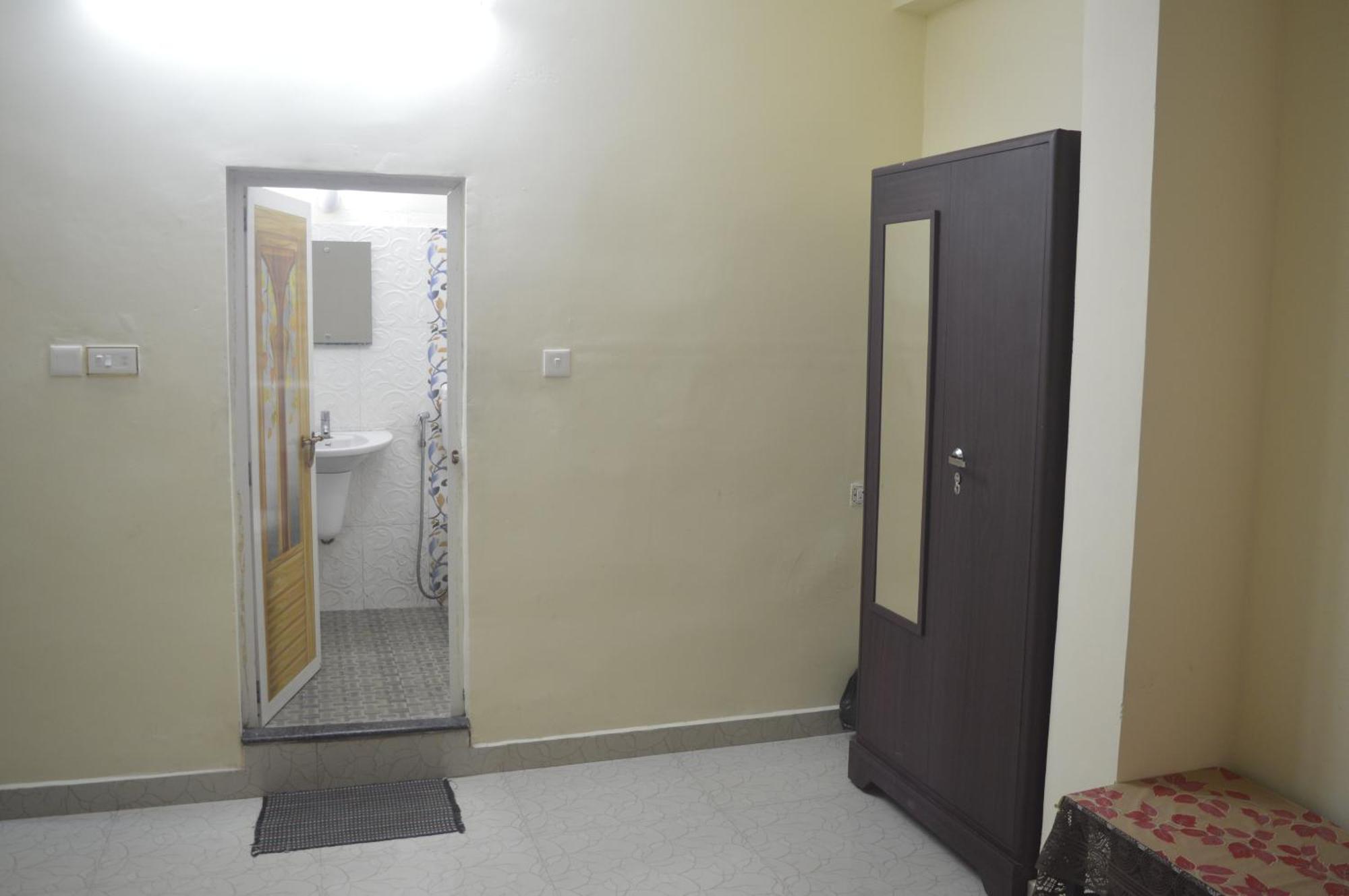 Green Castle Residency Nedumkandam Esterno foto
