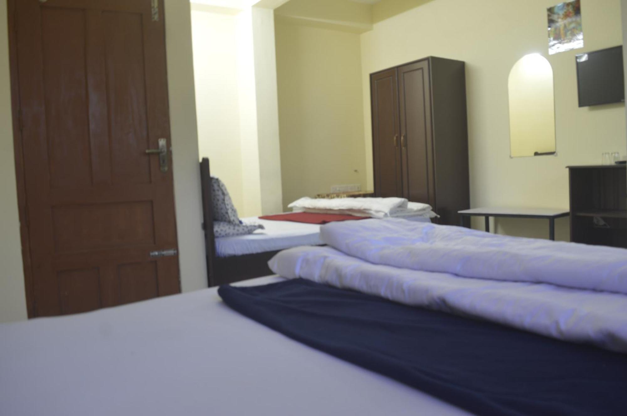 Green Castle Residency Nedumkandam Esterno foto