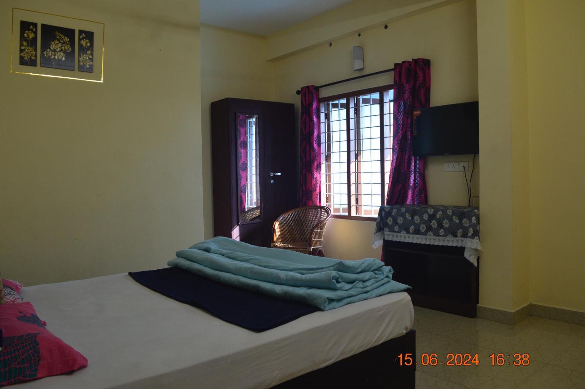 Green Castle Residency Nedumkandam Esterno foto