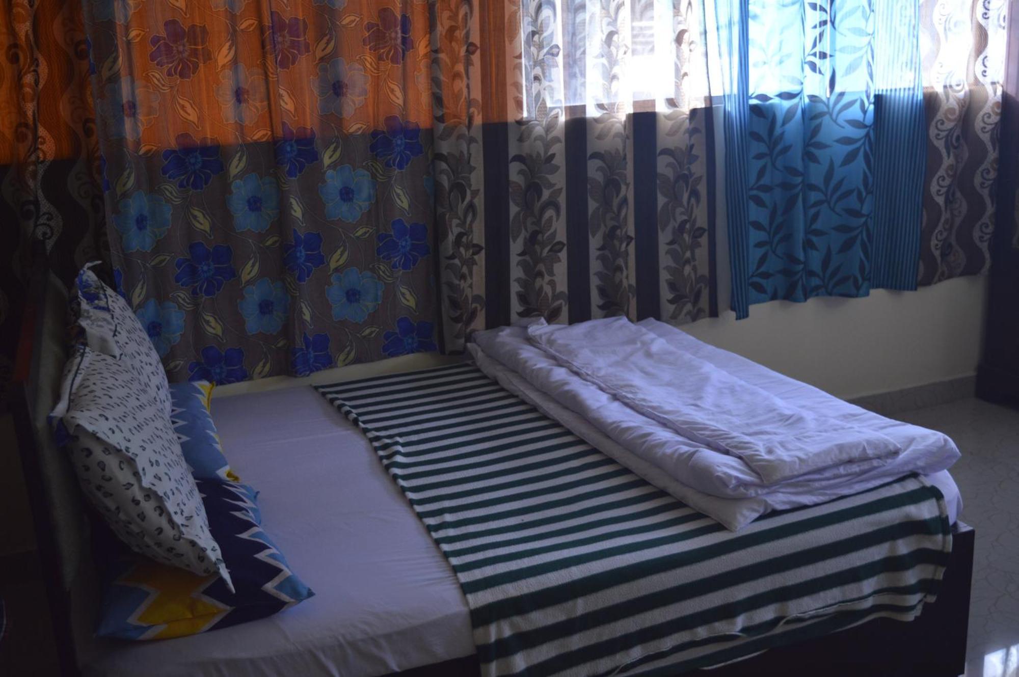 Green Castle Residency Nedumkandam Esterno foto
